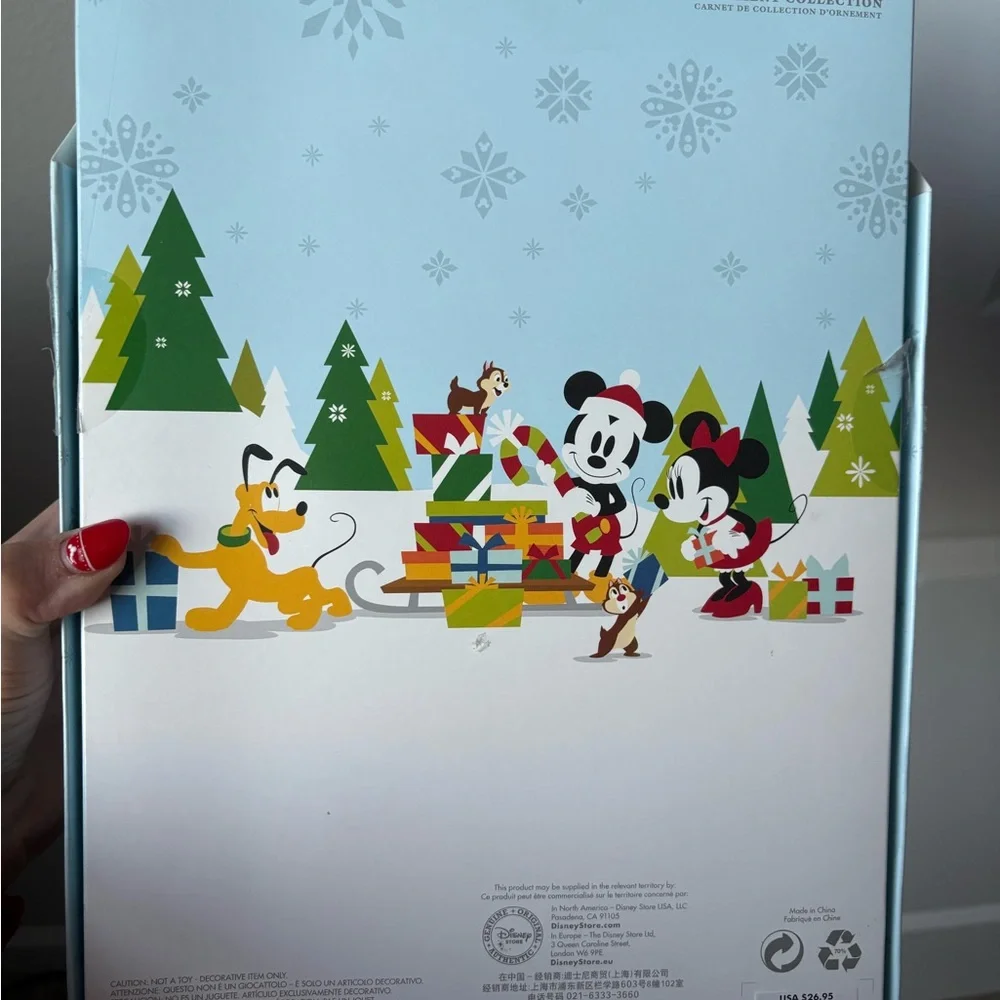 Disney Store Christmas set of six ornaments - Picture 2 of 8